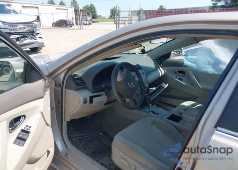 2007 Toyota Camry Le z USA, uszkodzony, nr VIN 4T1BE46K97U636148